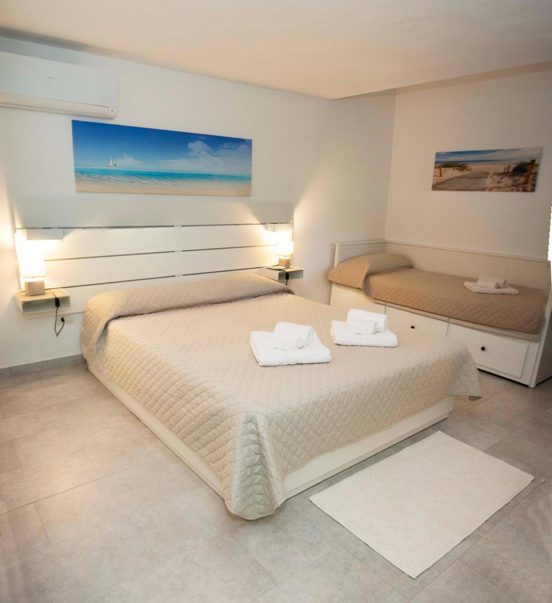 Ampio Trilocale Sul Golfo Di Marinella Holiday home Marinella (Sardinia)